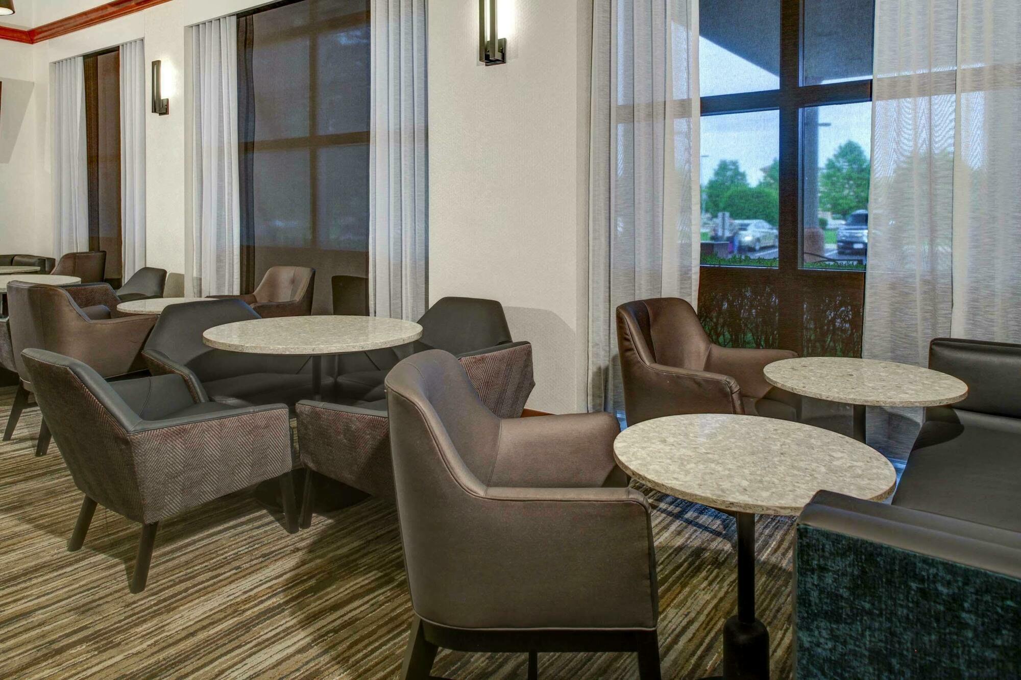 Hyatt Place Nashville Брентуд Екстериор снимка